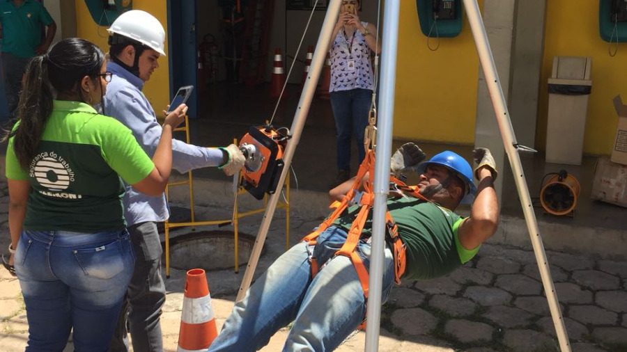 LEAL Realiza Visita em Contratada de Telefonia