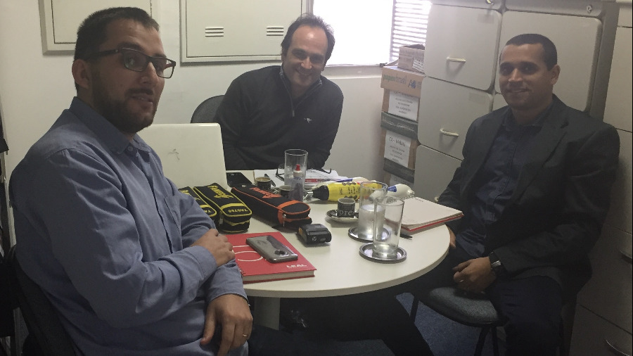 Tcnicos de LEAL Recebem Treinamento da Fameca