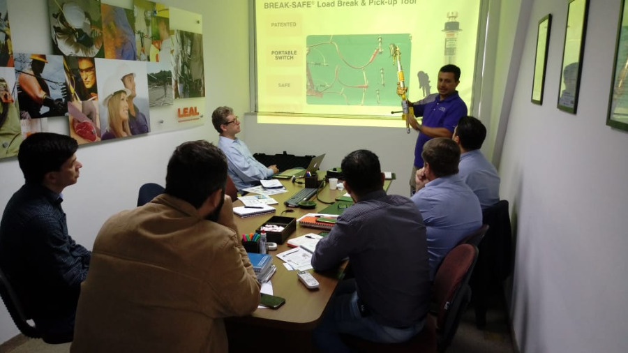 LEAL Recebe Visita e Palestra da Utility Solutions