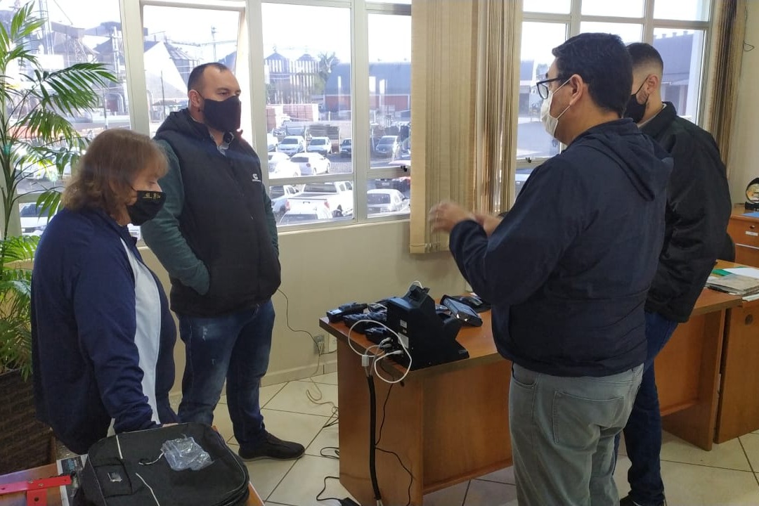 LEAL realiza entrega tcnica do iNet Control