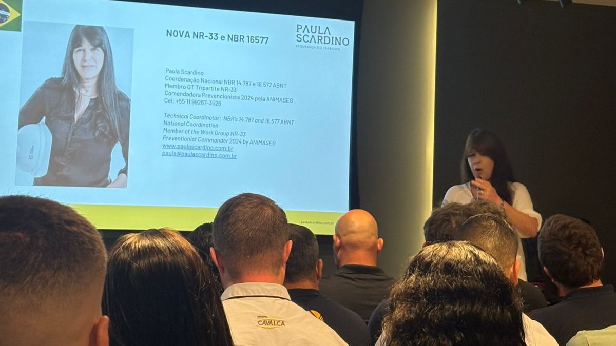 Leal realiza workshop em Crici�ma com Paula Scardino