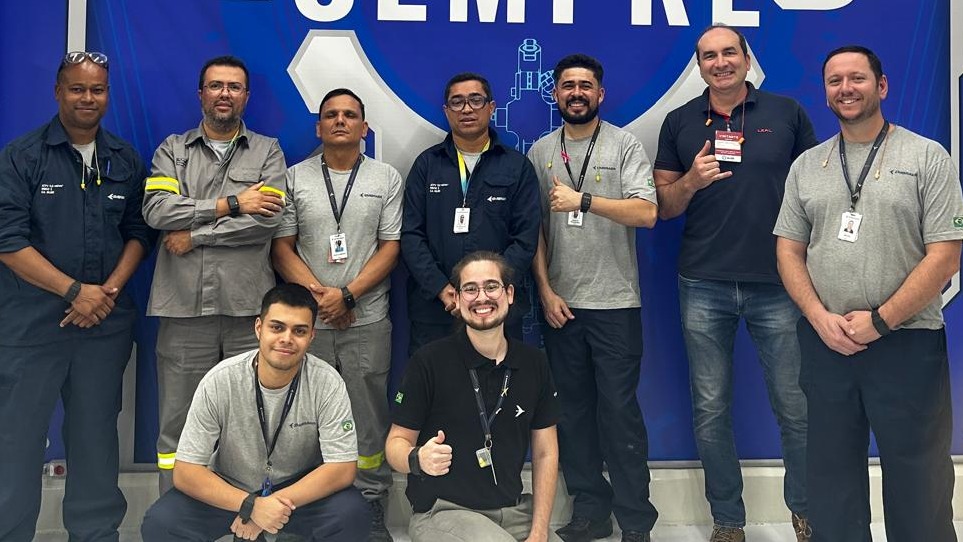 Leal realiza entrega técnica do Proxxi