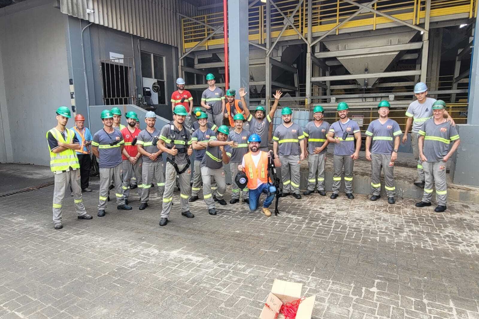 Leal realiza entrega tcnica em Santa Catarina