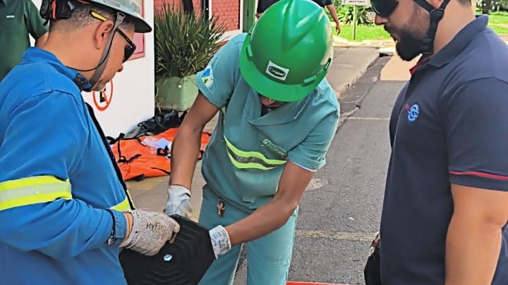 Leal apresenta estabilizador de escada