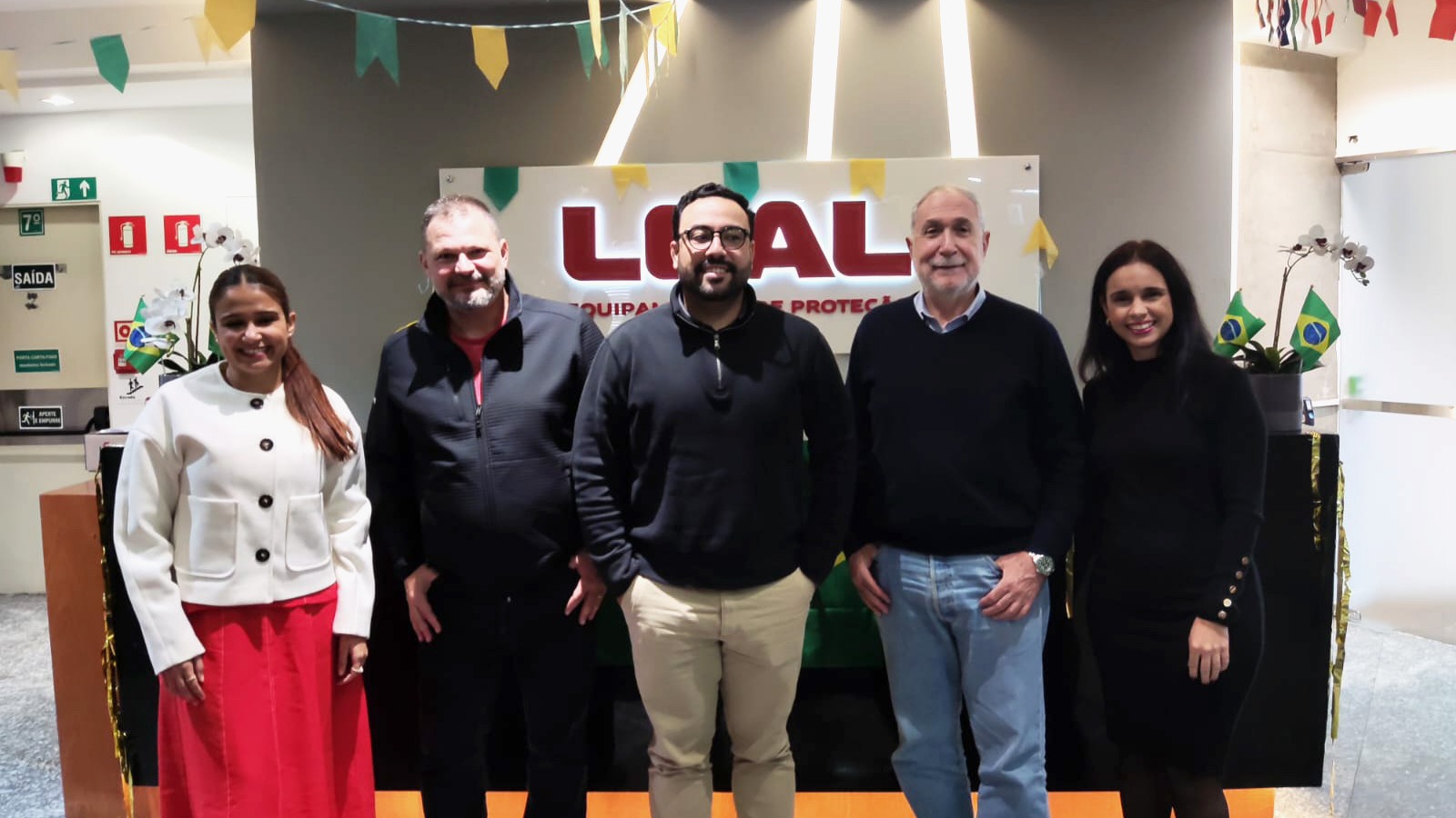 Leal recebe visita da Industrial Scientific