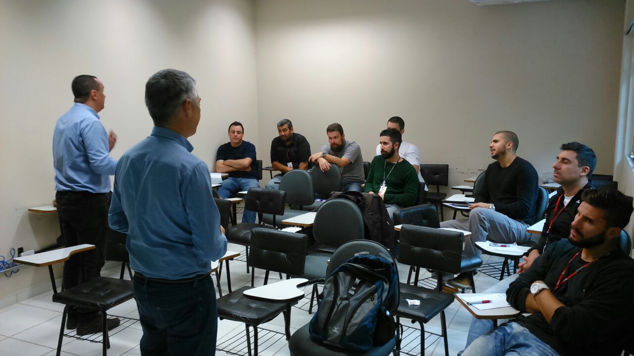 Curso CEEE para TST